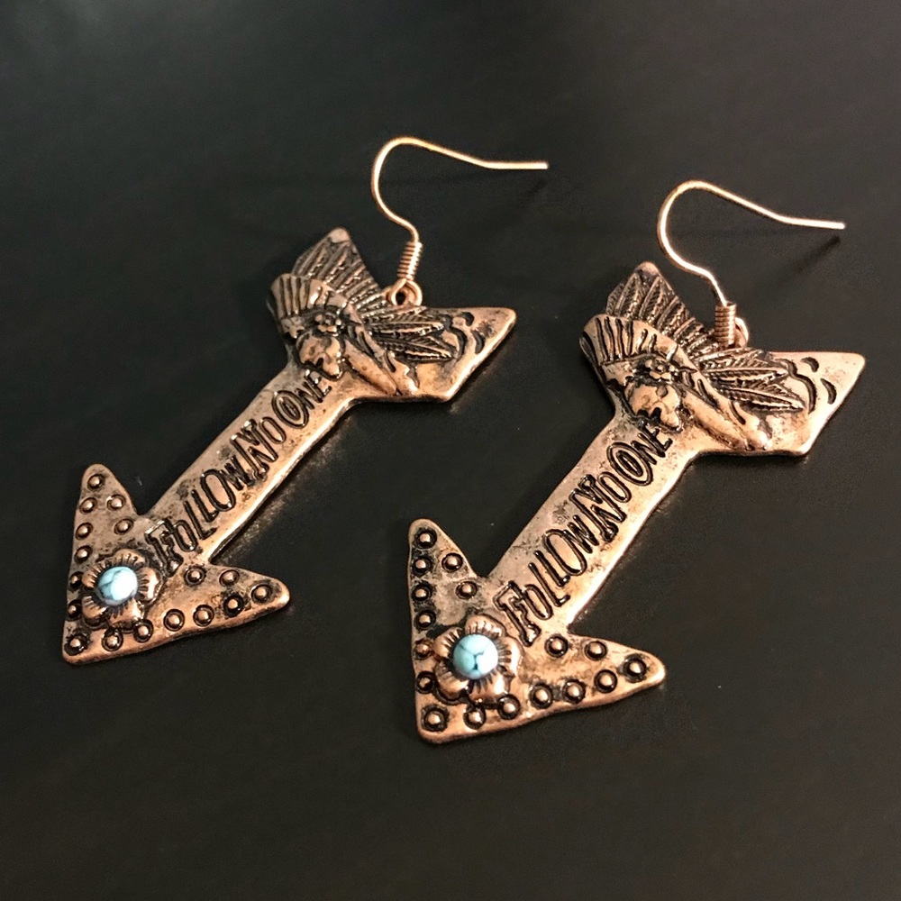 FOLLOW NO ONE COPPER ARROW EARRINGS